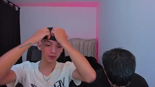 Juan Nd Steven online show from 09/19/25, 01:51