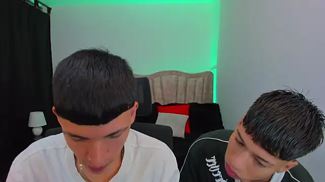 Juan Nd Steven online show from 10/03/25, 04:09