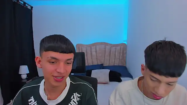 Juan Nd Steven online show from 10/09/25, 04:32