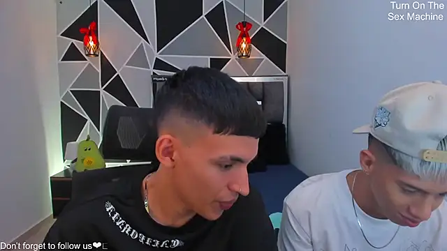 Juan Nd Steven online show from 04/24/26, 01:41