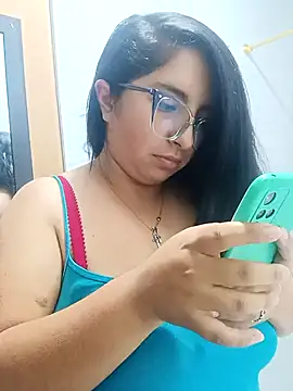  Angelinaandrade  online show from 02/04/26, 12:27