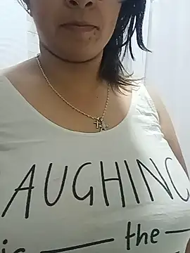 Snapshot of _Angelinaandrade_ chatting on 06/18/26, 01:28 Angelinaandrade online show from 06/18/26, 01:28