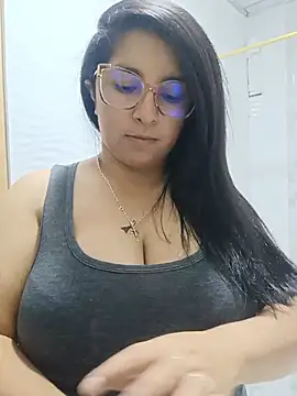 Snapshot of _Angelinaandrade_ chatting on 07/28/26, 01:12 Angelinaandrade online show from 07/28/26, 01:12