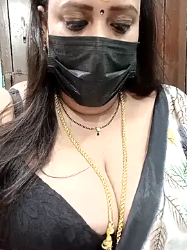 ashikaa r online show from 03/06/25, 12:41