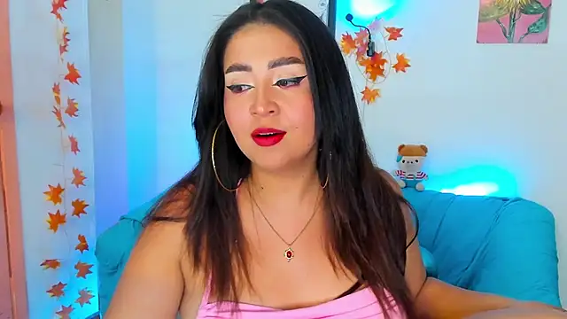 Snapshot of LiahDiaz chatting on 01/24/25, 02:28 LiahDiaz online show from 01/24/25, 02:28