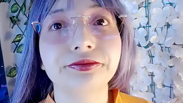 Snapshot of barbarablade chatting on 11/16/25, 09:20 barbarablade online show from 11/16/25, 09:20