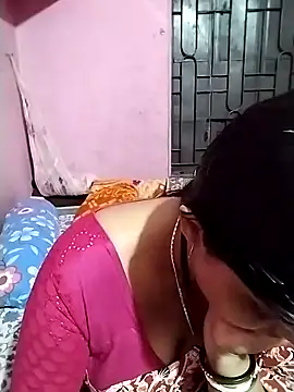 Hot Pakhi online show from 12/16/24, 07:04