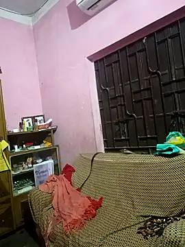 Hot Pakhi online show from 01/13/25, 06:38