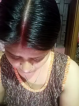 Hot Pakhi online show from 02/04/25, 02:43