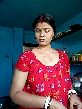 Hot Pakhi online show from 02/05/25, 06:24