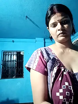 Hot Pakhi online show from 02/05/25, 05:20