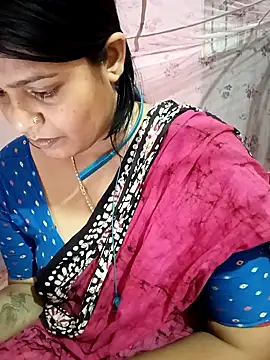 Hot Pakhi online show from 02/07/25, 06:24