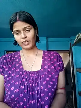 Hot Pakhi online show from 02/10/25, 04:41