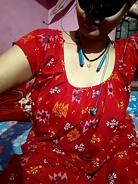 Hot Pakhi online show from 03/11/25, 02:29