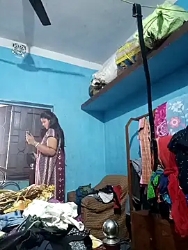 Hot Pakhi online show from 03/17/25, 11:10