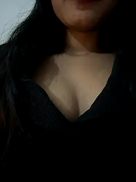 Hot Goldengirl online show from 12/05/25, 07:10