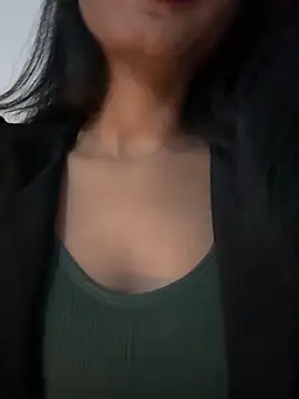 Hot Goldengirl online show from 01/06/26, 07:28