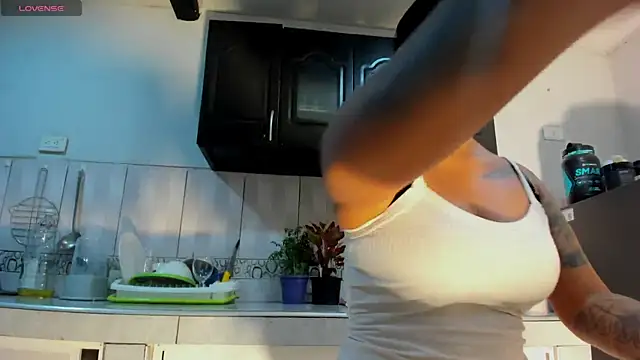 luisa16xxx online show from 12/19/24, 01:50