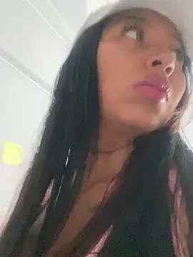 luisa16xxx online show from 02/26/25, 09:05