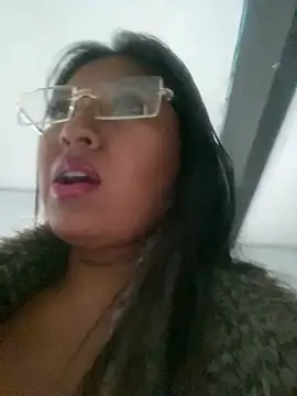 luisa16xxx online show from 03/06/25, 09:53