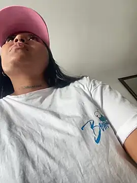 luisa16xxx online show from 03/22/25, 09:31