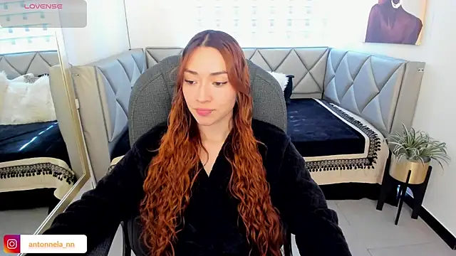  Antonnela  online show from 05/19/26, 07:42