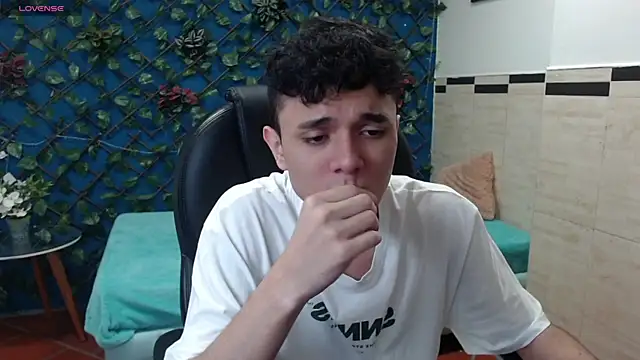 Waturox online show from 03/06/25, 07:10