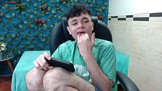 Waturox online show from 03/18/25, 09:53