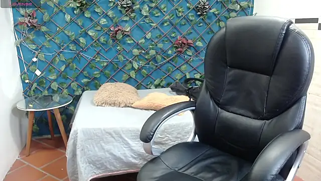 Waturox online show from 10/07/25, 07:55