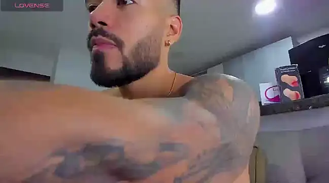 Alexander Martines online show from 01/19/25, 03:39