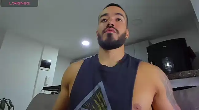 Alexander Martines online show from 01/31/25, 01:11