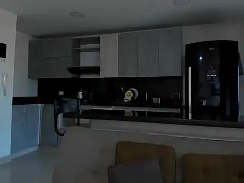 Alexander Martines online show from 10/05/25, 09:56