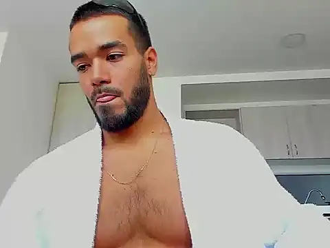 Snapshot of Alexander_Martines chatting on 04/27/26, 06:06 Alexander Martines online show from 04/27/26, 06:06