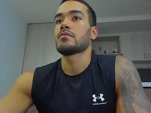Snapshot of Alexander_Martines chatting on 04/30/26, 11:42 Alexander Martines online show from 04/30/26, 11:42