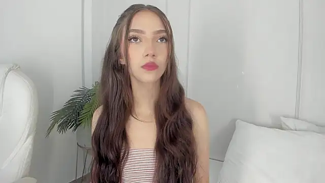 Mariapettit online show from 02/13/25, 12:21