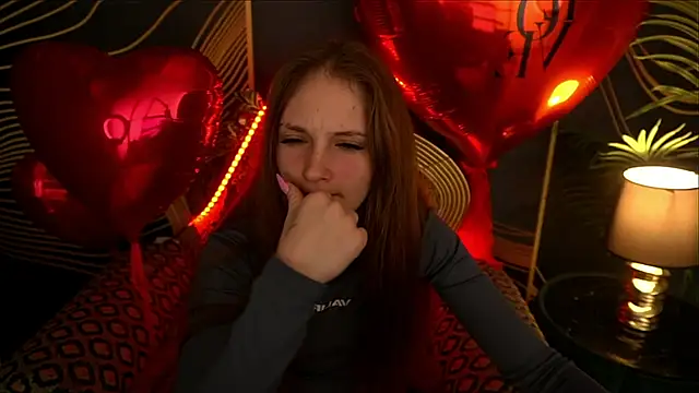 Snapshot of PamelaXX_ chatting on 02/12/25, 09:54 PamelaXX online show from 02/12/25, 09:54