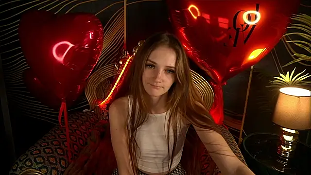 Snapshot of PamelaXX_ chatting on 02/13/25, 02:01 PamelaXX online show from 02/13/25, 02:01