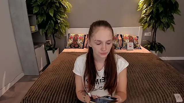 Snapshot of PamelaXX_ chatting on 09/27/25, 08:03 PamelaXX online show from 09/27/25, 08:03