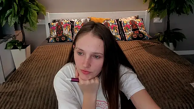 Snapshot of PamelaXX_ chatting on 10/08/25, 07:44 PamelaXX online show from 10/08/25, 07:44