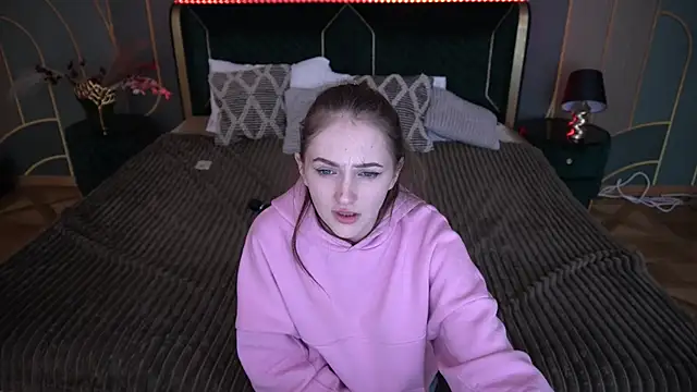 Snapshot of PamelaXX_ chatting on 02/05/26, 10:03 PamelaXX online show from 02/05/26, 10:03