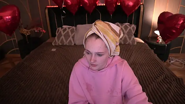 Snapshot of PamelaXX_ chatting on 02/06/26, 08:34 PamelaXX online show from 02/06/26, 08:34