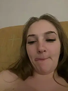 Snapshot of PamelaXX_ chatting on 02/22/26, 04:35 PamelaXX online show from 02/22/26, 04:35