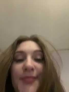 Snapshot of PamelaXX_ chatting on 02/24/26, 04:43 PamelaXX online show from 02/24/26, 04:43