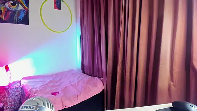 Snapshot of nicole_volkov chatting on 12/30/24, 01:26 nicole volkov online show from 12/30/24, 01:26