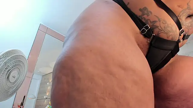 martina touss online show from 03/06/25, 10:36