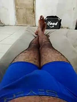 Snapshot of -Nutelloo- chatting on 07/19/26, 03:32 -Nutelloo- online show from 07/19/26, 03:32