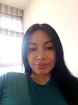 Snapshot of _monicab chatting on 06/09/26, 11:49 monicab online show from 06/09/26, 11:49