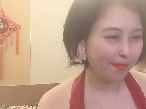 Snapshot of Hanicarrot chatting on 09/12/25, 03:12 Hanicarrot online show from 09/12/25, 03:12