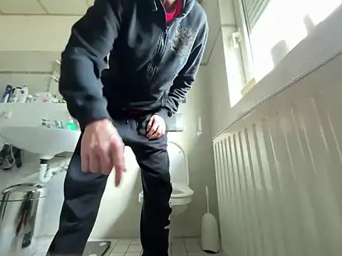 Snapshot of Germankink chatting on 12/22/24, 09:55 Germankink online show from 12/22/24, 09:55