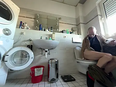 Snapshot of Germankink chatting on 02/23/25, 03:40 Germankink online show from 02/23/25, 03:40